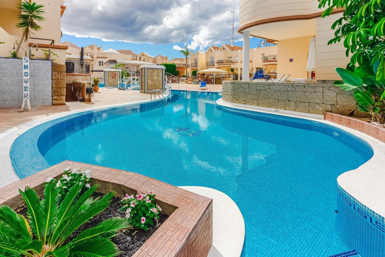 Yucca Park, Lovely, quiet, 2 bedroom, 70m2, ocean pool view! Costa Adeje  Buitenkant foto