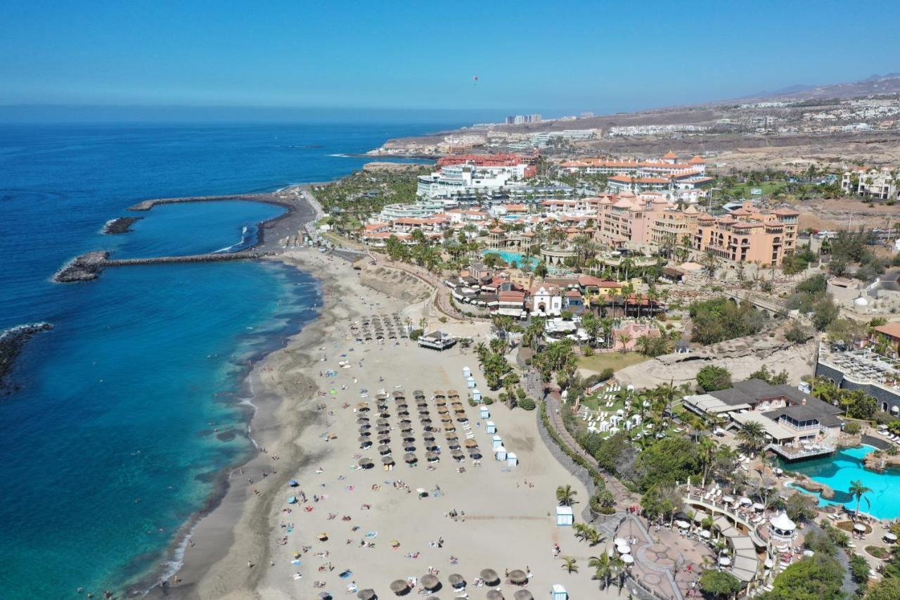 Yucca Park, Lovely, quiet, 2 bedroom, 70m2, ocean pool view! Costa Adeje  Buitenkant foto